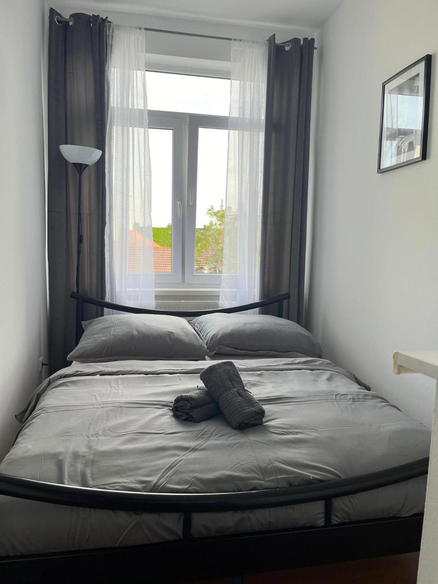 1St Plaza Apartment Μπρατισλάβα Εξωτερικό φωτογραφία